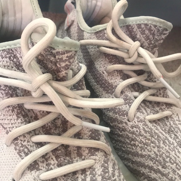 MEN’S YEEZY BOOST 350 V2 - Picture 13 of 15
